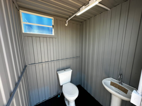 Container Sanitário 3x1,5m - Image 6